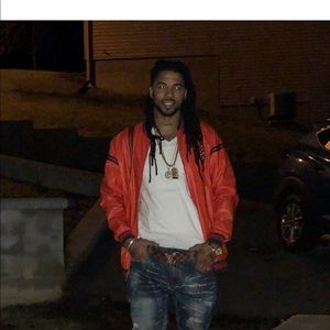 Meet your Posher, Ravon